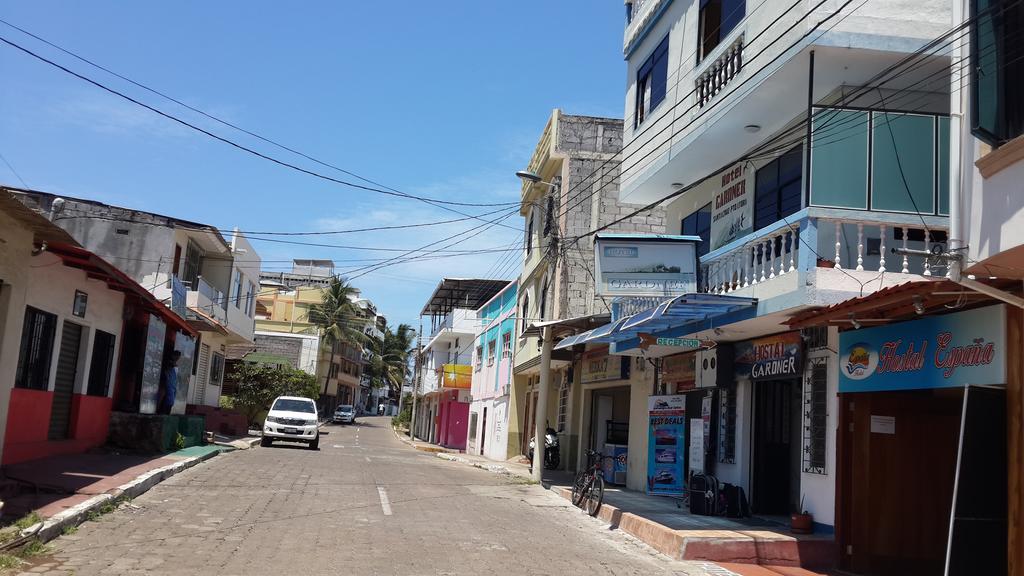 Hostal Gardner Galapagos Пуэрто-Айора Экстерьер фото