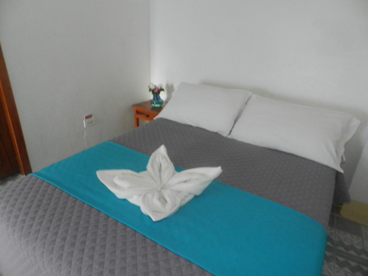 Hostal Gardner Galapagos Пуэрто-Айора Экстерьер фото