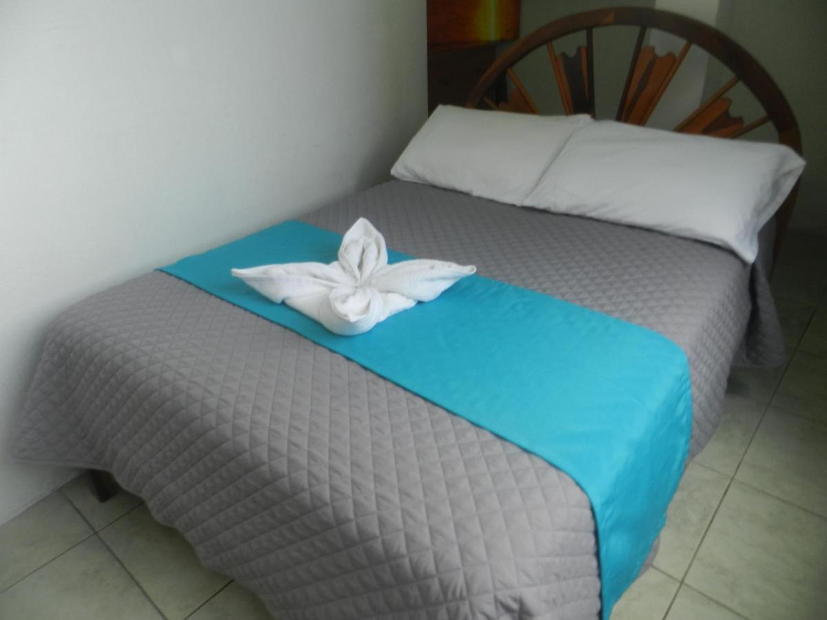 Hostal Gardner Galapagos Пуэрто-Айора Экстерьер фото